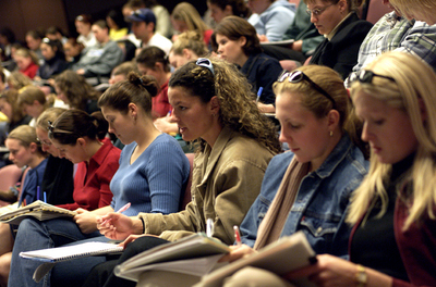 University housing shortage prompts appeal to nearby&nbsp;residents