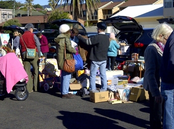 Car boot sale at Towradgi&nbsp;pub