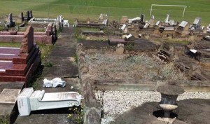 The damage graves at Bulli. Photo: Bronwen Chamberlain (Facebook)