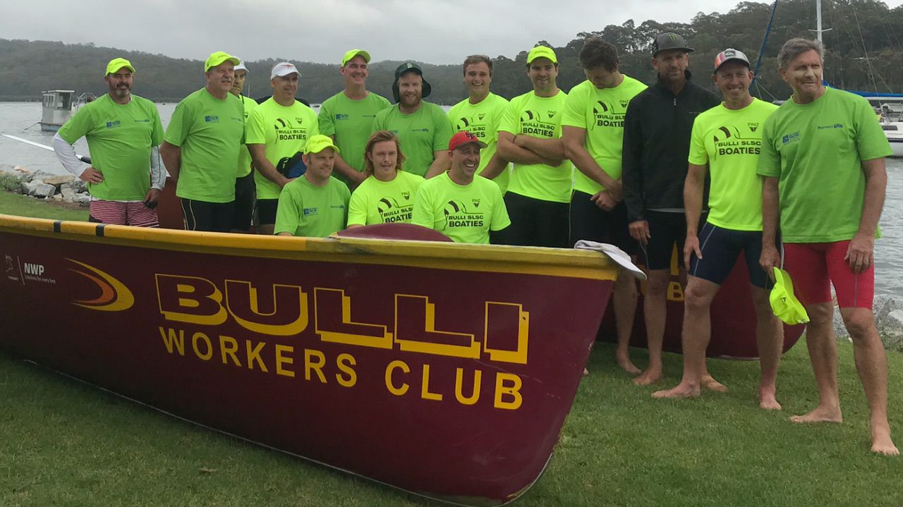 bulli slsc champion boat crew