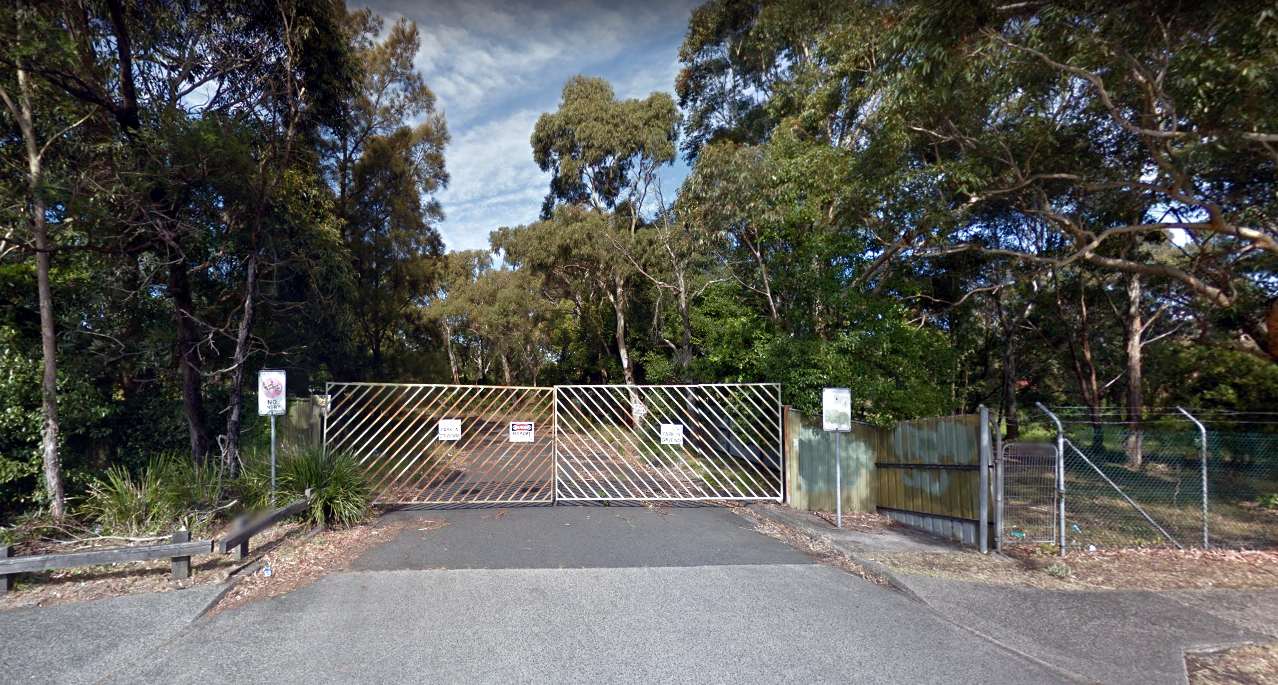 corrimal coke works front gate