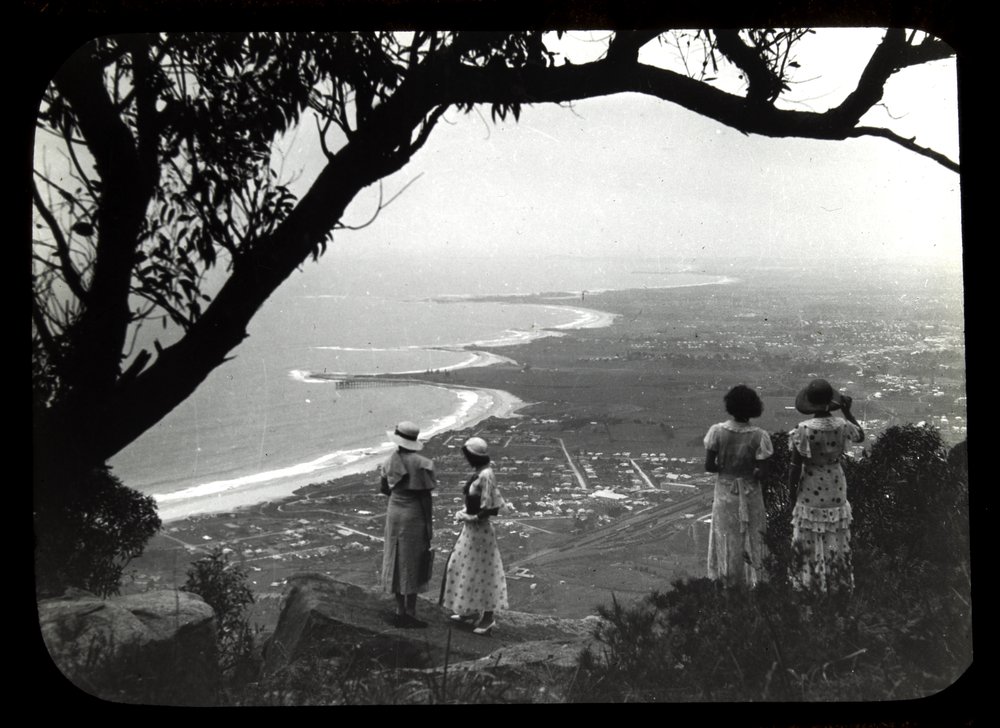 Looking Back history feature: A week’s holiday in Bulli – for&nbsp;£3!