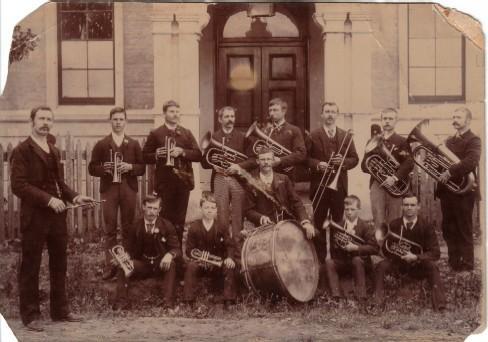 Looking Back history feature: Town bands – How music bound the coal mining communities of northern&nbsp;Illawarra