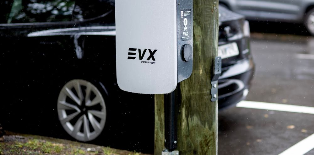 Kerbside EV chargers installed at Thirroul and&nbsp;Austinmer