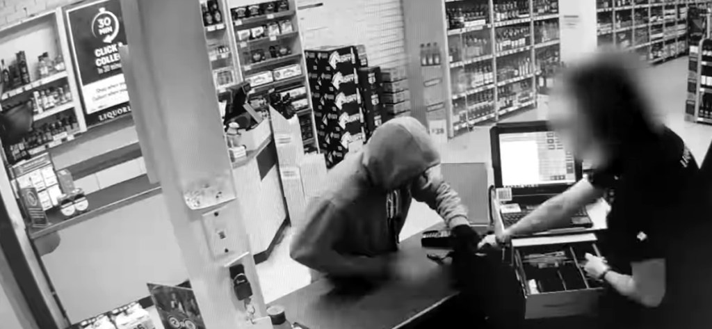 Appeal for information after Bulli bottle shop&nbsp;robbery