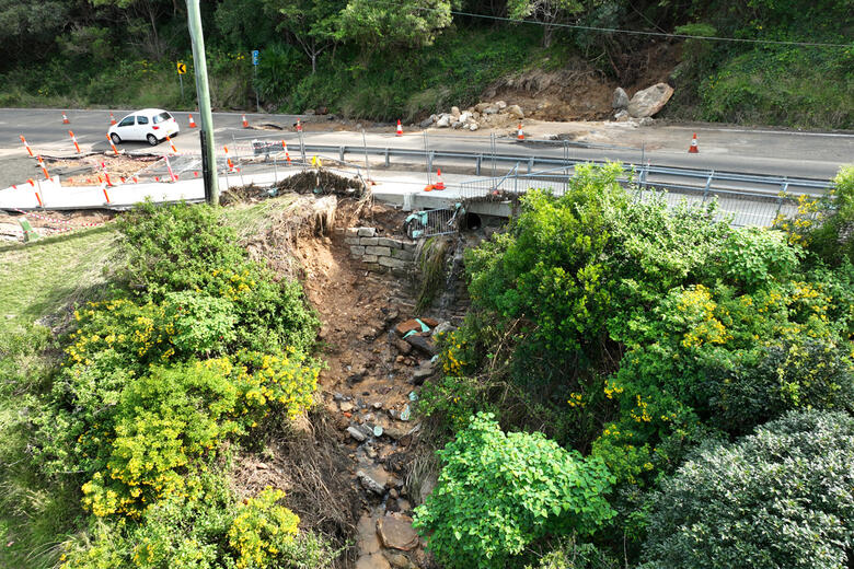 Repairing landslip damage at the northern end of the Sea Cliff&nbsp;Bridge
